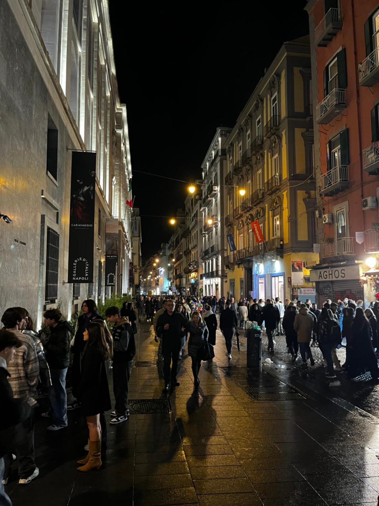 International Garibaldi * Lejlighed Napoli Eksteriør billede